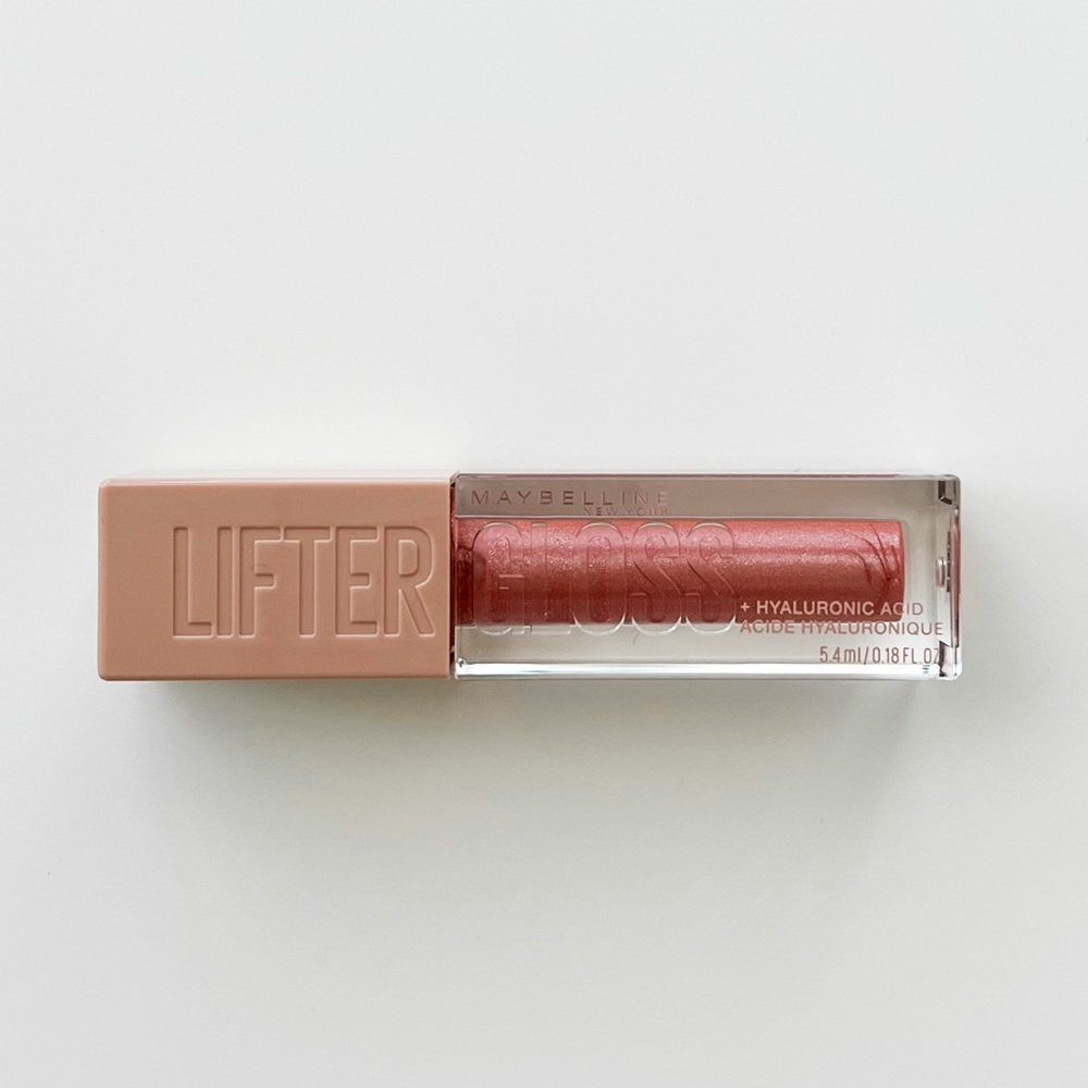 Maybelline Lifter Gloss Hydrating Lip Gloss - color Moon